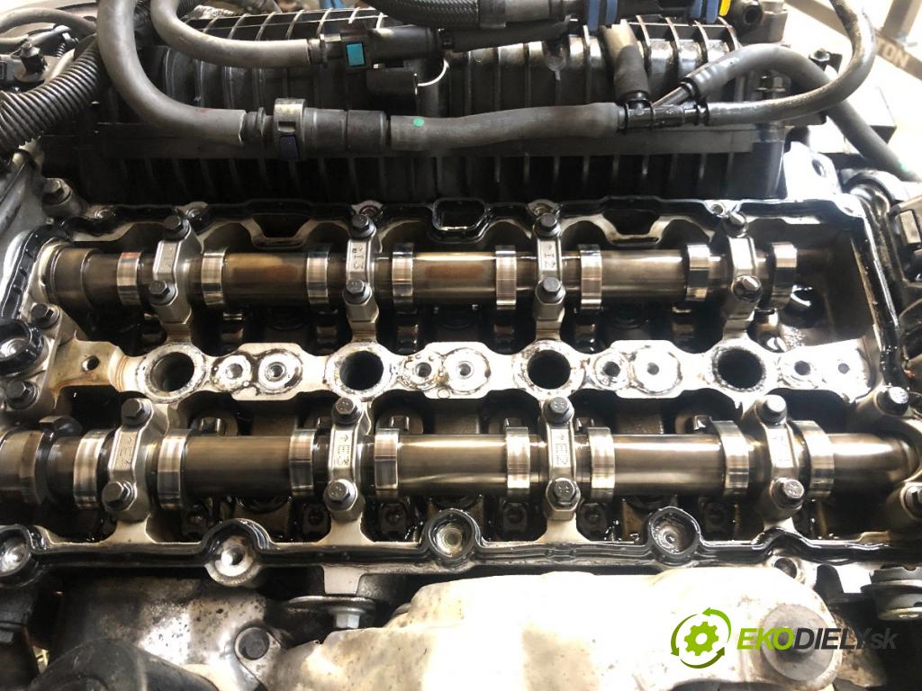 VOLVO V60 I Kombi 2014 133 kW D4 1969 Motor KOMPLETNÍ: