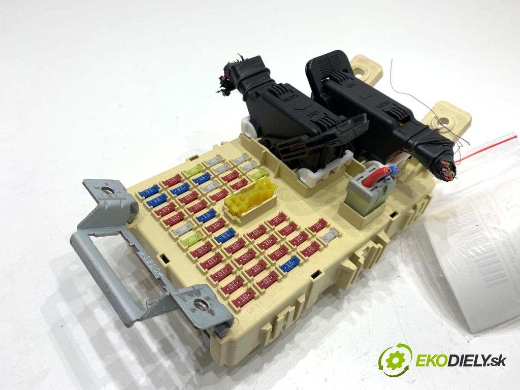 KIA VENGA liftback 2018 66 kW 1.4 CVVT 1396 modul BSI 91950-1K533 (Pojistková skříňka)