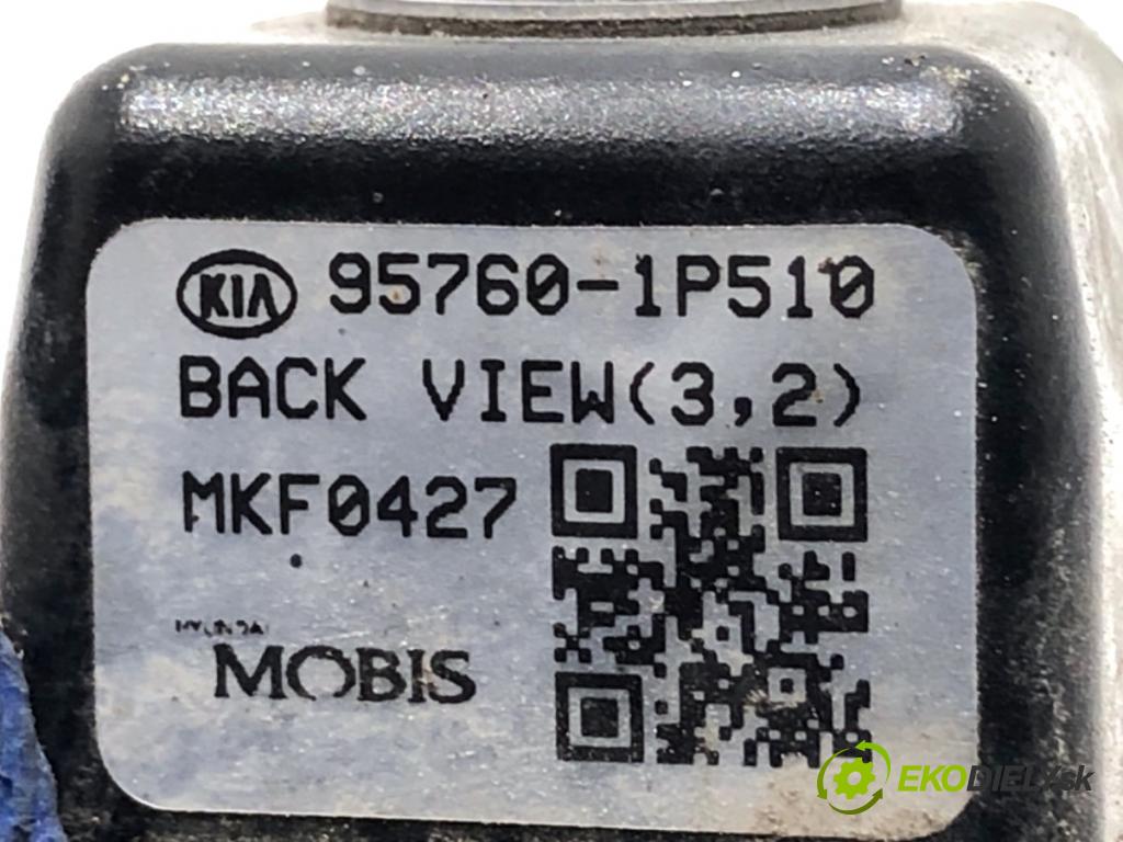 KIA VENGA liftback 2018 66 kW 1.4 CVVT 1396 KAMERA ZPĚT: 95760-1P510