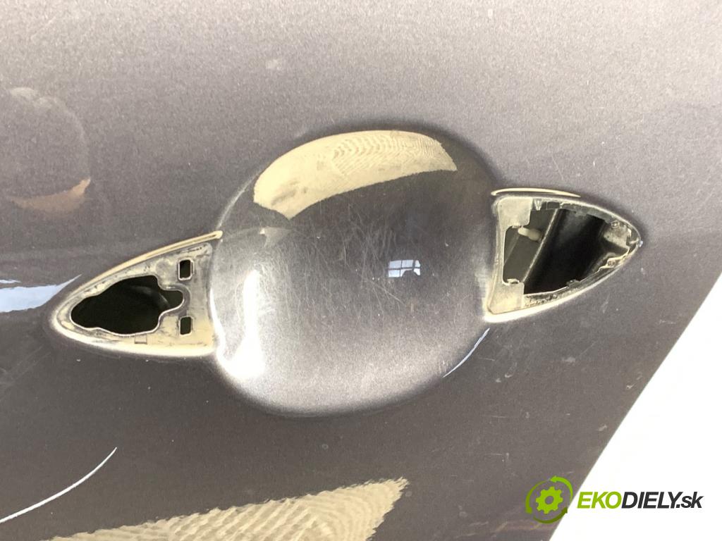 KIA VENGA liftback 2018 66 kW 1.4 CVVT 1396 Dvere ľavy zad