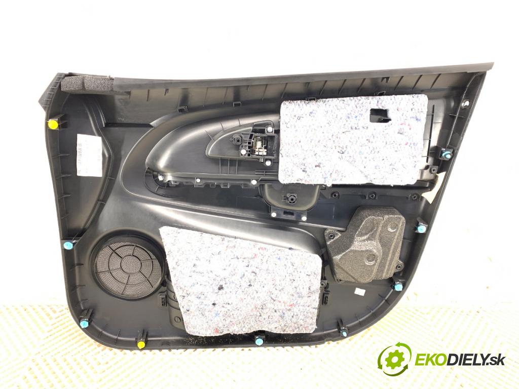 KIA VENGA liftback 2018 66 kW 1.4 CVVT 1396 čalúnenie Dvere ľavy predný