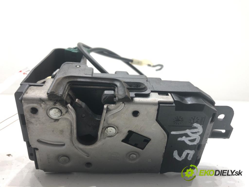 OPEL ASTRA H liftback 2005 110 kW 1.9 CDTI (L48) 1910 zámok dveře pravý přední část 13128112