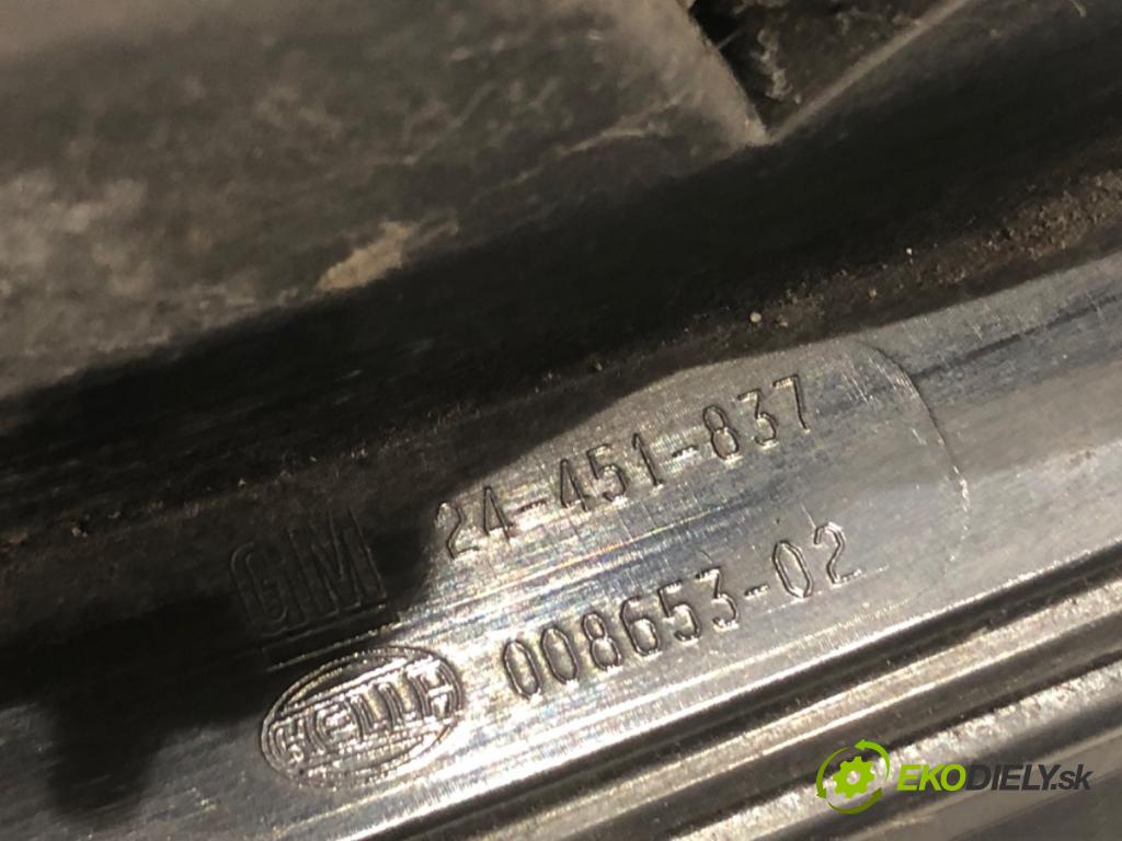 OPEL ASTRA H liftback 2005 110 kW 1.9 CDTI (L48) 1910 světlo pravý zadní část