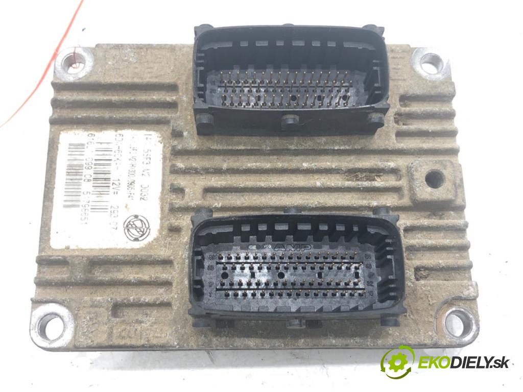 FIAT GRANDE PUNTO liftback 2008 57 kW 1.4 (199AXB11, 199AXB1A, 199BXB1A, 199AXL1A) 1368 riadiaca jednotka Motor 51798651 (Riadiaca jednotka)