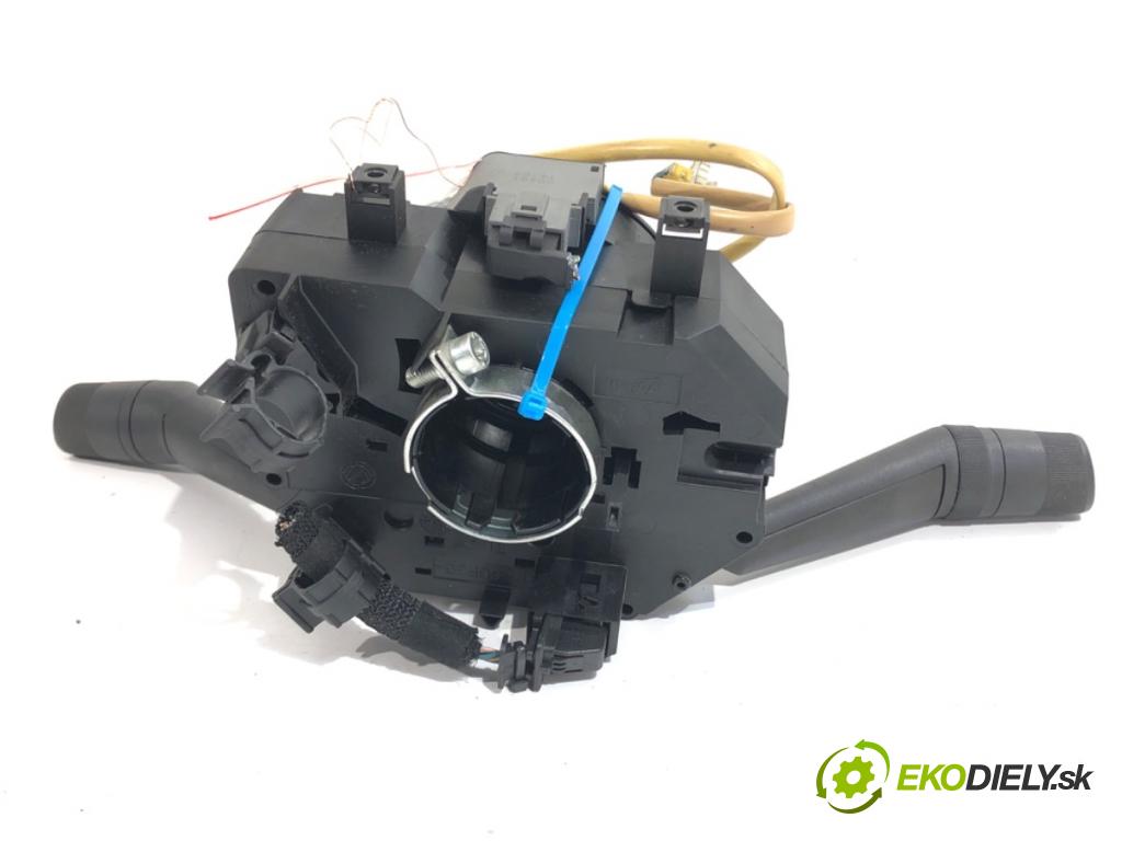 FIAT GRANDE PUNTO liftback 2008 57 kW 1.4 (199AXB11, 199AXB1A, 199BXB1A, 199AXL1A) 1368 Prepínač kombinovaný 7354104240 (Prepínacie páčky pod volantom)