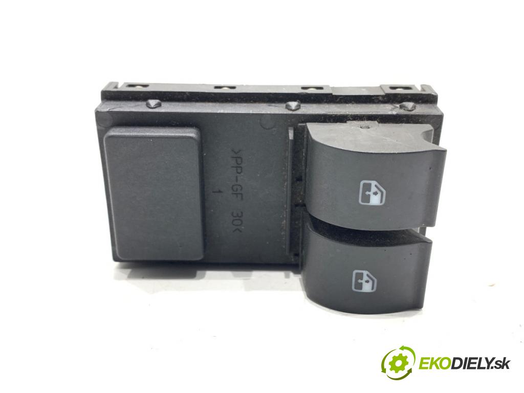 FIAT GRANDE PUNTO liftback 2008 57 kW 1.4 (199AXB11, 199AXB1A, 199BXB1A, 199AXL1A) 1368 Prepínač okien  (Prepínacie páčky pod volantom)