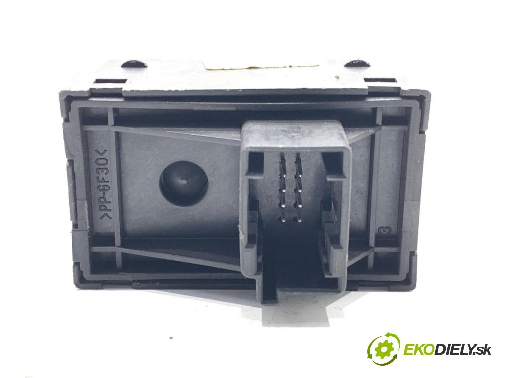 FIAT GRANDE PUNTO liftback 2008 57 kW 1.4 (199AXB11, 199AXB1A, 199BXB1A, 199AXL1A) 1368 Prepínač nastavenia spätných zrkadiel  (Prepínacie páčky pod volantom)