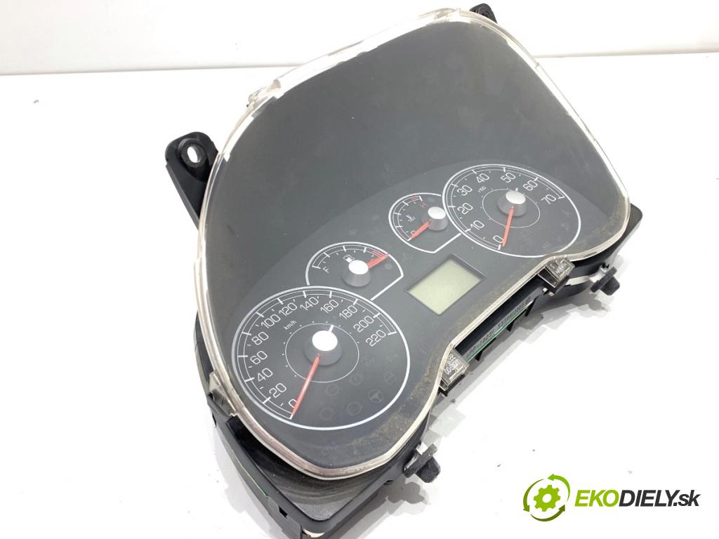 FIAT GRANDE PUNTO liftback 2008 57 kW 1.4 (199AXB11, 199AXB1A, 199BXB1A, 199AXL1A) 1368 Prístrojovka 5550011005 (Prístrojová doska)