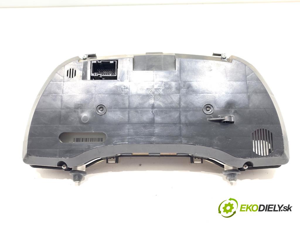 FIAT GRANDE PUNTO liftback 2008 57 kW 1.4 (199AXB11, 199AXB1A, 199BXB1A, 199AXL1A) 1368 Prístrojovka 5550011005 (Prístrojová doska)