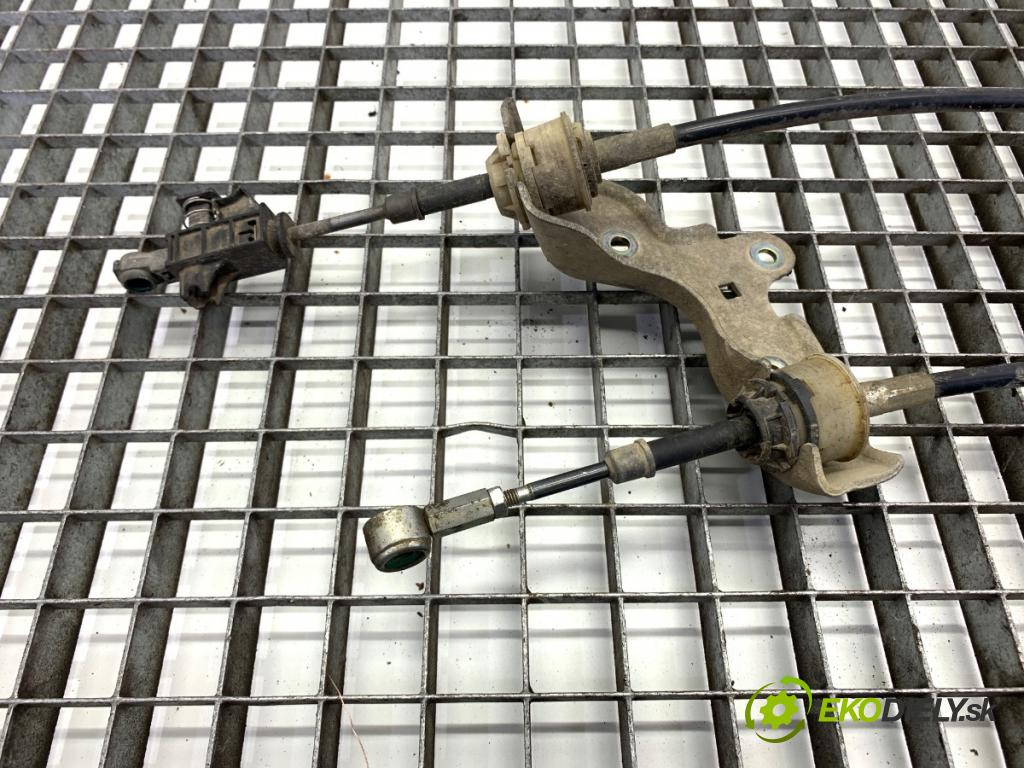 FIAT GRANDE PUNTO liftback 2008 57 kW 1.4 (199AXB11, 199AXB1A, 199BXB1A, 199AXL1A) 1368 Kulisa 00553485390 (Rýchlostná páka (kulisa))