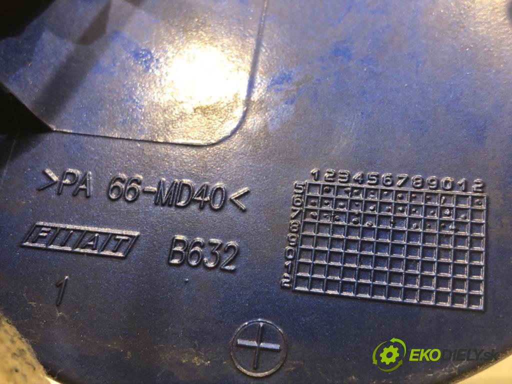 FIAT GRANDE PUNTO liftback 2008 57 kW 1.4 (199AXB11, 199AXB1A, 199BXB1A, 199AXL1A) 1368 dvířka nádrže paliva  (Klika dveří ostatní)
