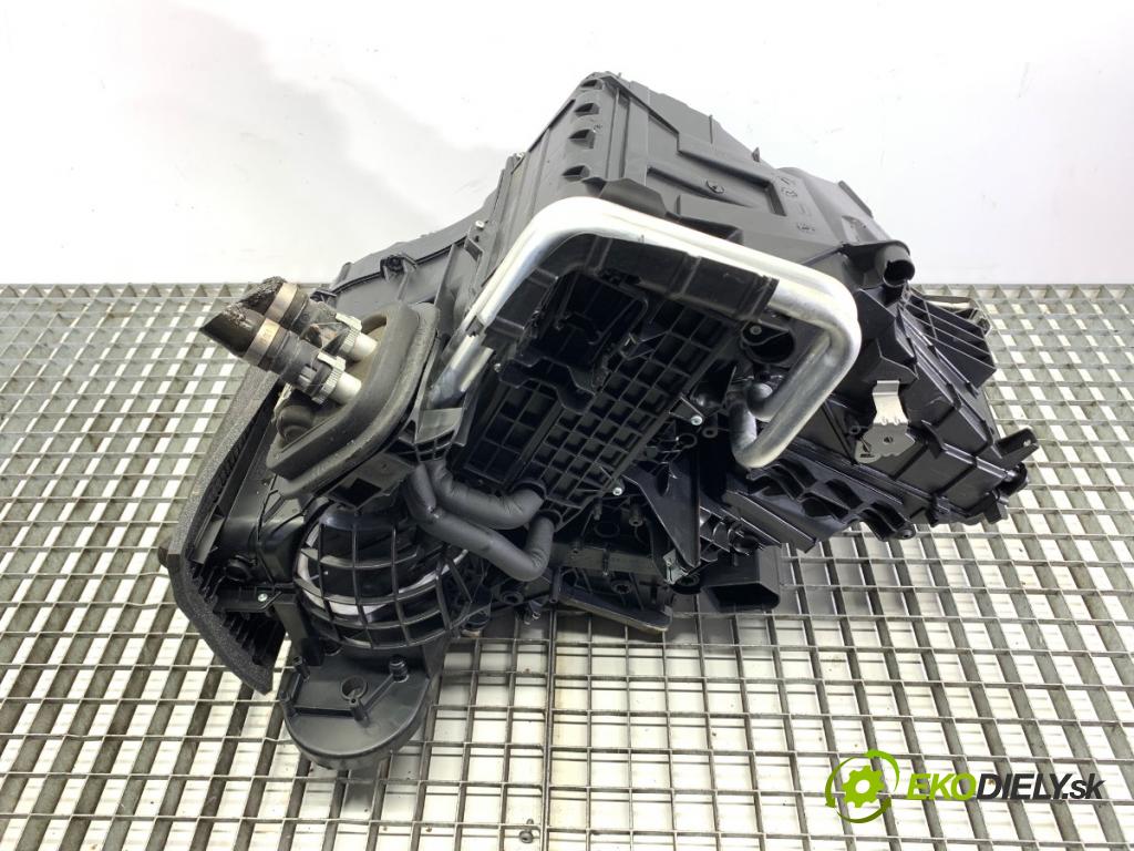 FORD C-MAX II nadwozie wielkoprzestrzenne (MPV) 2012 77 kW 1.6 Ti 1596 topné těleso radiátor topení AV6N-19B555-AK (Radiátor topení)
