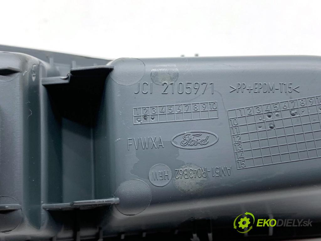 FORD C-MAX II nadwozie wielkoprzestrzenne (MPV) 2012 77 kW 1.6 Ti 1596 HNÍZDO: USB AM51-R043B62