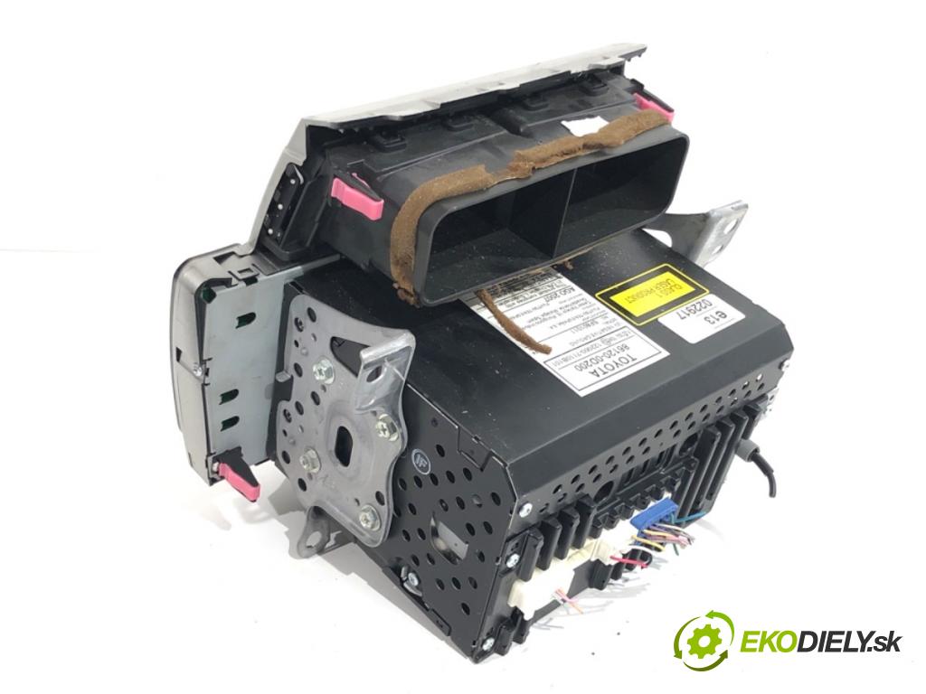TOYOTA YARIS II liftback 2007 64 kW 1.3 VVT-i (SCP90_) 1298 RADIO 86120-0D200 (Audio zariadenie)