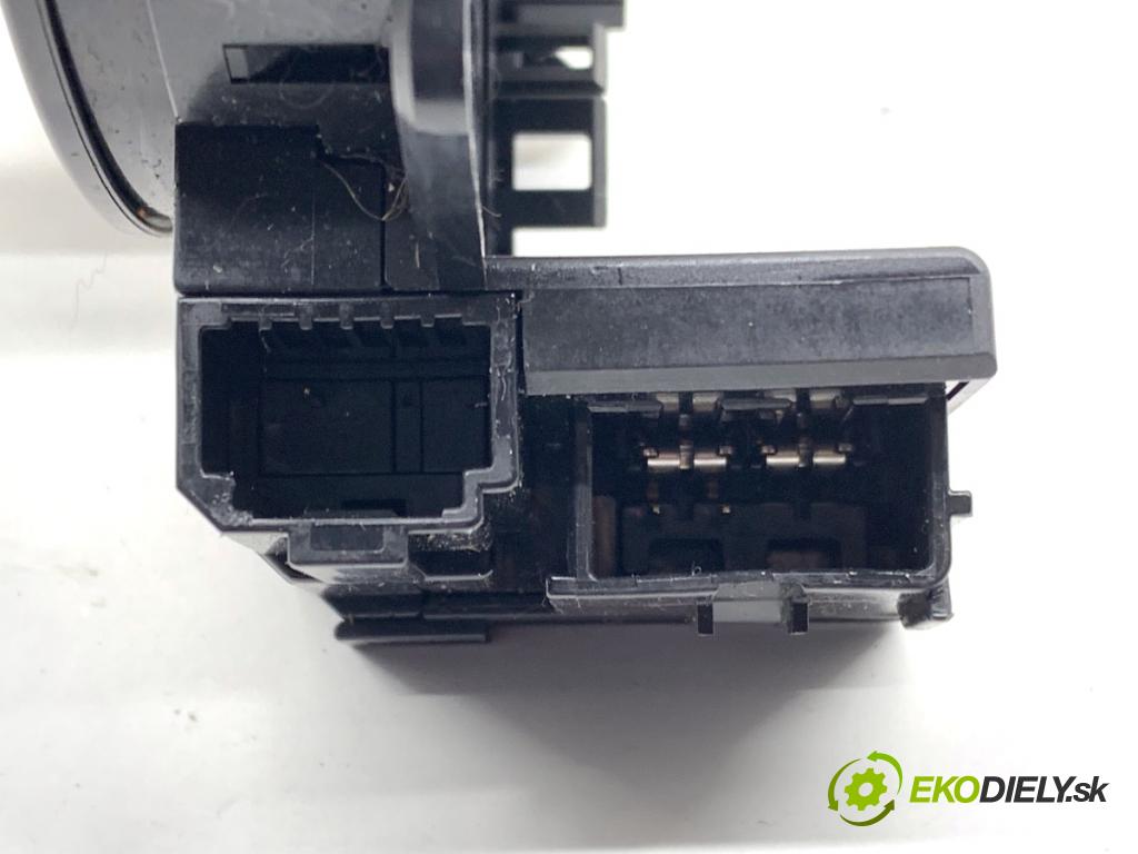 TOYOTA YARIS II liftback 2007 64 kW 1.3 VVT-i (SCP90_) 1298 kroužek slimák airbag  (Airbag)