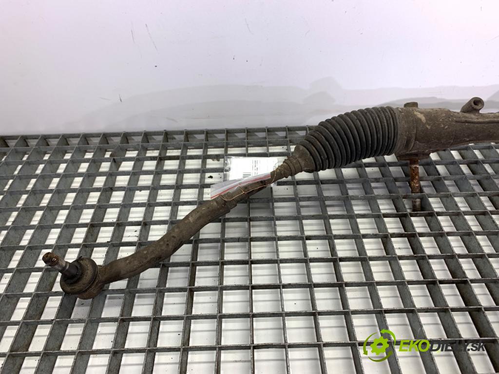 TOYOTA YARIS II liftback 2007 64 kW 1.3 VVT-i (SCP90_) 1298 řízení F800000672 (Řízení)