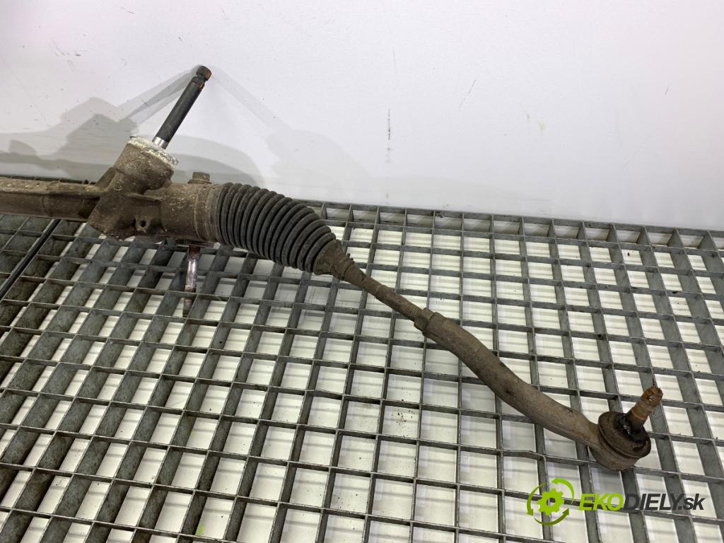 TOYOTA YARIS II liftback 2007 64 kW 1.3 VVT-i (SCP90_) 1298 řízení F800000672 (Řízení)