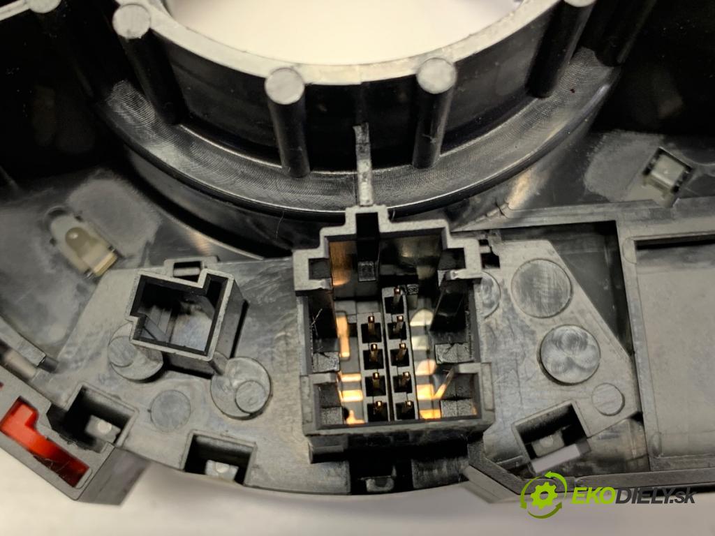 BMW E46 liftback 2004 85 kW 316 ti 1596 Prepínač kombinovaný 8377488.9 (Prepínacie páčky pod volantom)