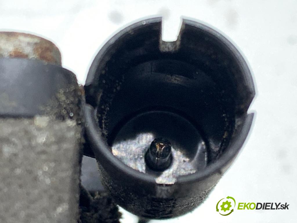 BMW E46 liftback 2004 85 kW 316 ti 1596 Kompresor klimatizácie 6908660 (Kompresor klimatizácie)