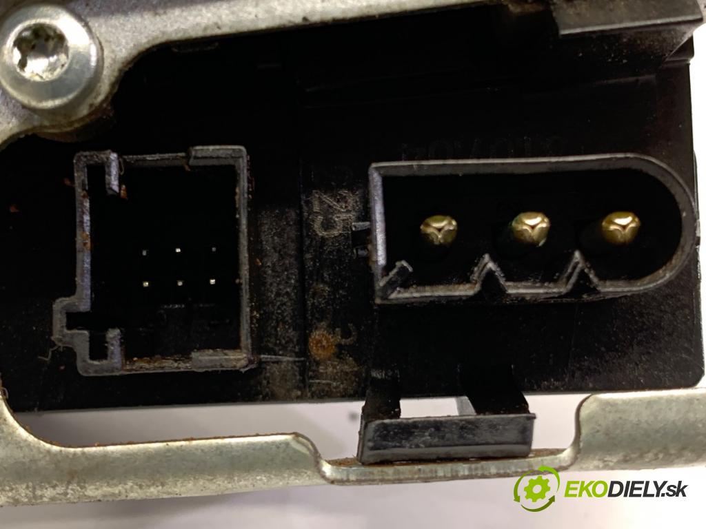 BMW E46 liftback 2004 85 kW 316 ti 1596 motor stěračů zadní část 0390201574