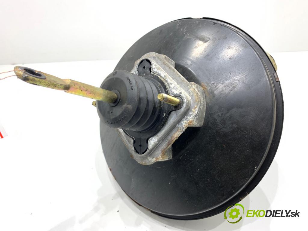 BMW E46 liftback 2004 85 kW 316 ti 1596 Posilovač bŕzd 6755278
