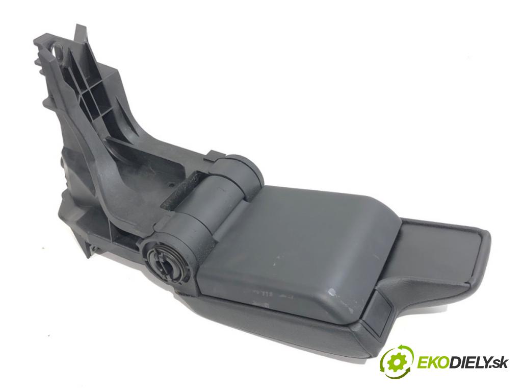 BMW E46 liftback 2004 85 kW 316 ti 1596 Lakťová opierka 8213678 (Lakťová opierka)