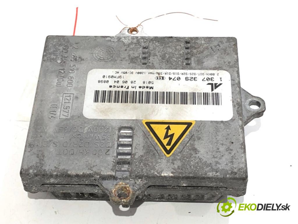 BMW E46 liftback 2004 85 kW 316 ti 1596 Menič XENON 1307329074 (Riadiaca jednotka xenónu)