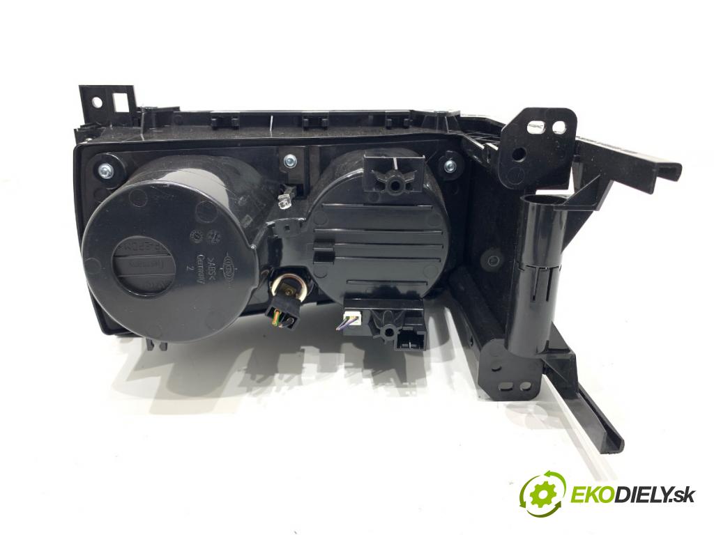 VOLVO V60 I Kombi 2014 133 kW D4 1969 Držiak na nápoje 31351147 (Držiak (úchyt) na nápoje)