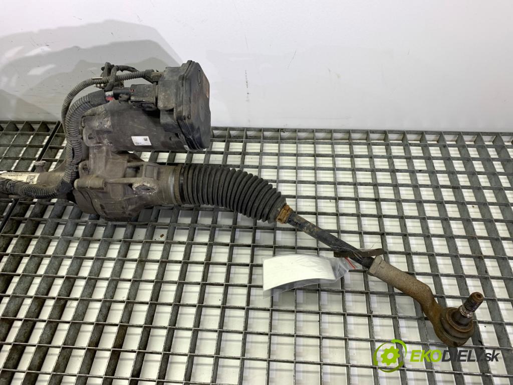 VOLVO V60 I Kombi 2014 133 kW D4 1969 řízení P31429677 (Řízení)