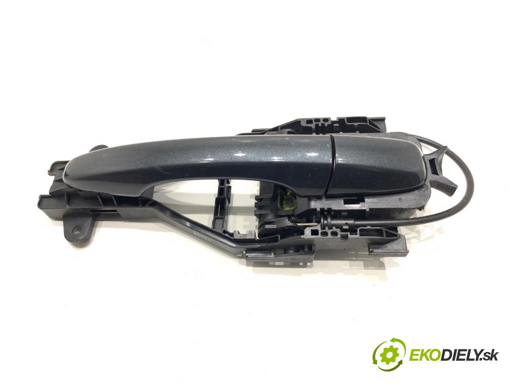 VOLVO V60 I Kombi 2014 133 kW D4 1969 klika vnejší pravý přední část 31440086