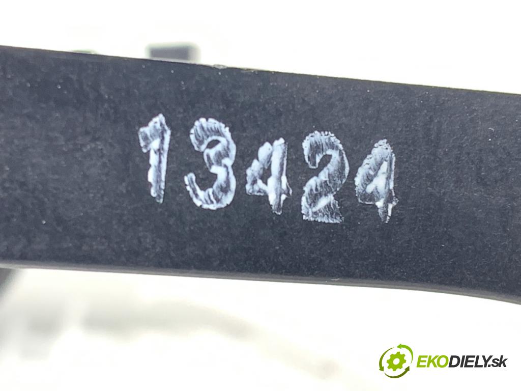 VOLVO V60 I Kombi 2014 133 kW D4 1969 Kľučka vonkajšia pravy zad