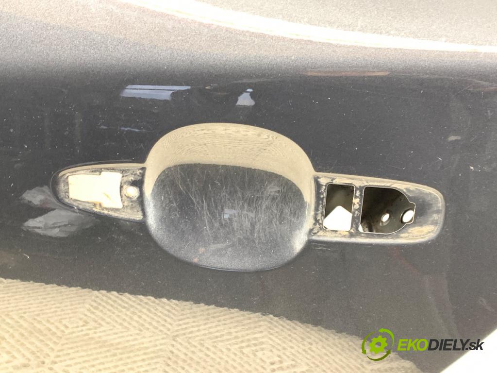 VOLVO V60 I Kombi 2014 133 kW D4 1969 Dvere ľavy zad
