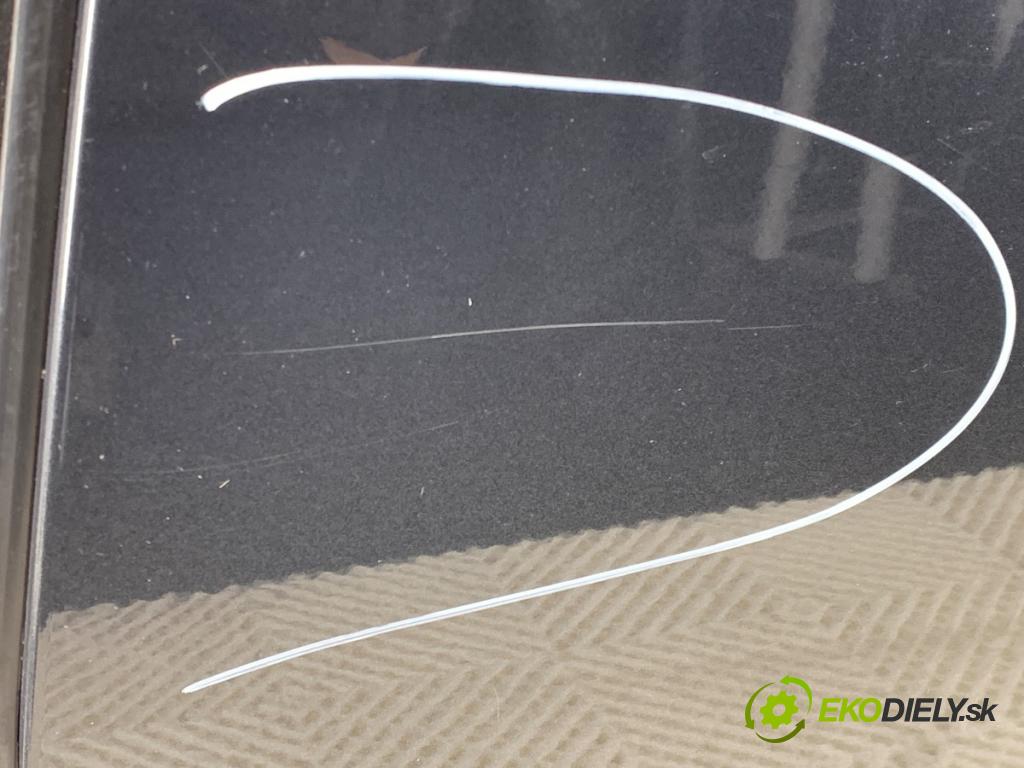 VOLVO V60 I Kombi 2014 133 kW D4 1969 Dvere ľavy zad