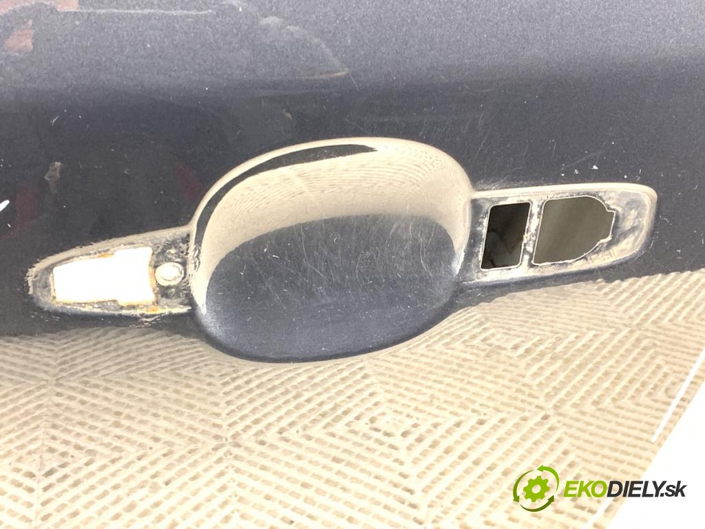 VOLVO V60 I Kombi 2014 133 kW D4 1969 Dvere ľavy predný