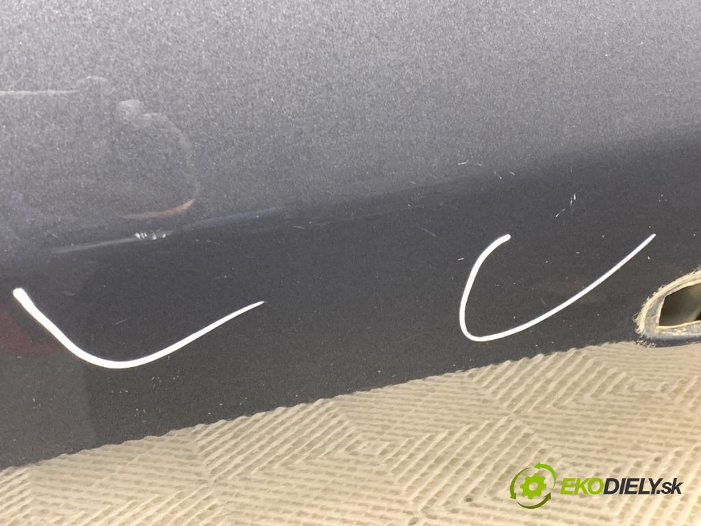 VOLVO V60 I Kombi 2014 133 kW D4 1969 Dvere ľavy predný