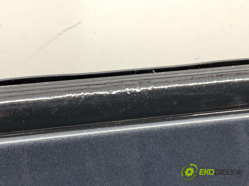VOLVO V60 I Kombi 2014 133 kW D4 1969 Dvere ľavy predný