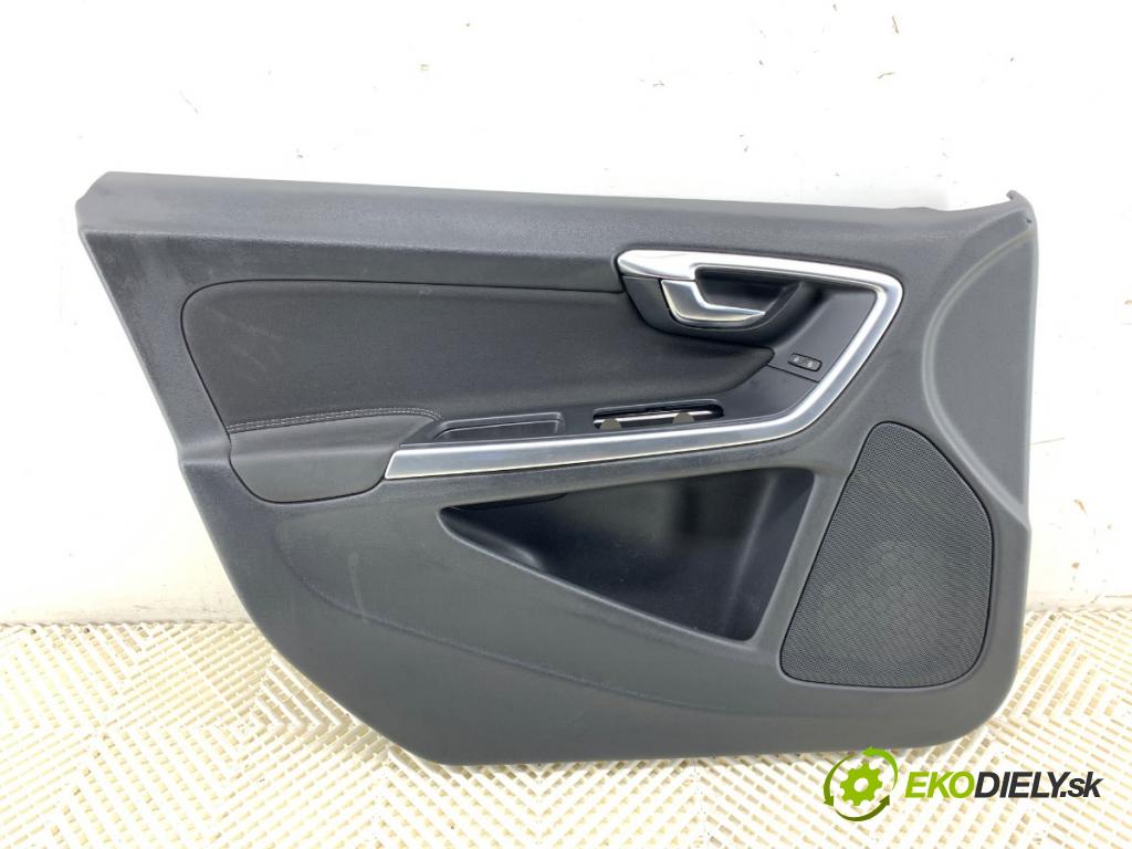 VOLVO V60 I Kombi 2014 133 kW D4 1969 čalúnenie Dvere ľavy predný 