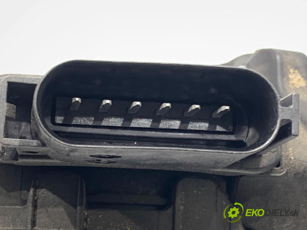 VOLVO V60 I Kombi 2014 133 kW D4 1969 Potenciometer plynu 31329061 (Potenciometer plynového pedálu)