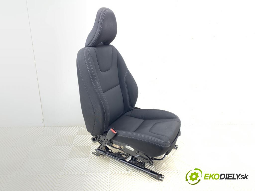 VOLVO V60 I Kombi 2014 133 kW D4 1969 Sedadlo ľavy predný