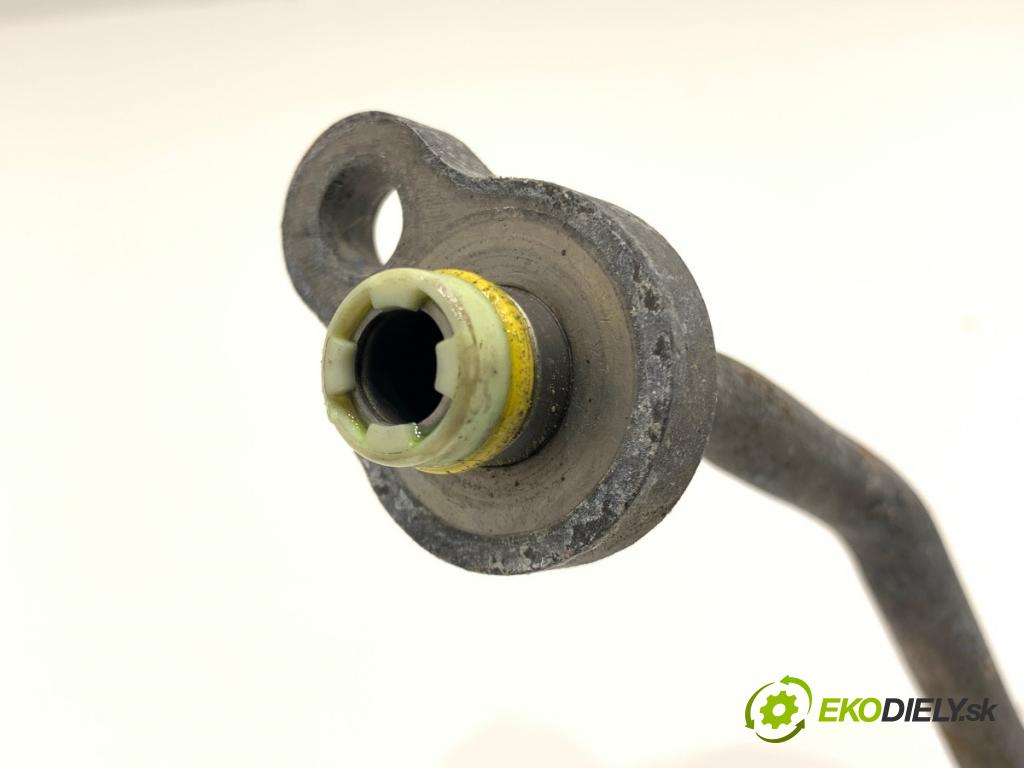 VOLVO V60 I Kombi 2014 133 kW D4 1969 rúrka klimatizácie  (Rúrka klimatizácie)