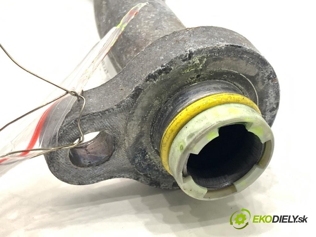 VOLVO V60 I Kombi 2014 133 kW D4 1969 rúrka klimatizácie 31332529 (Rúrka klimatizácie)