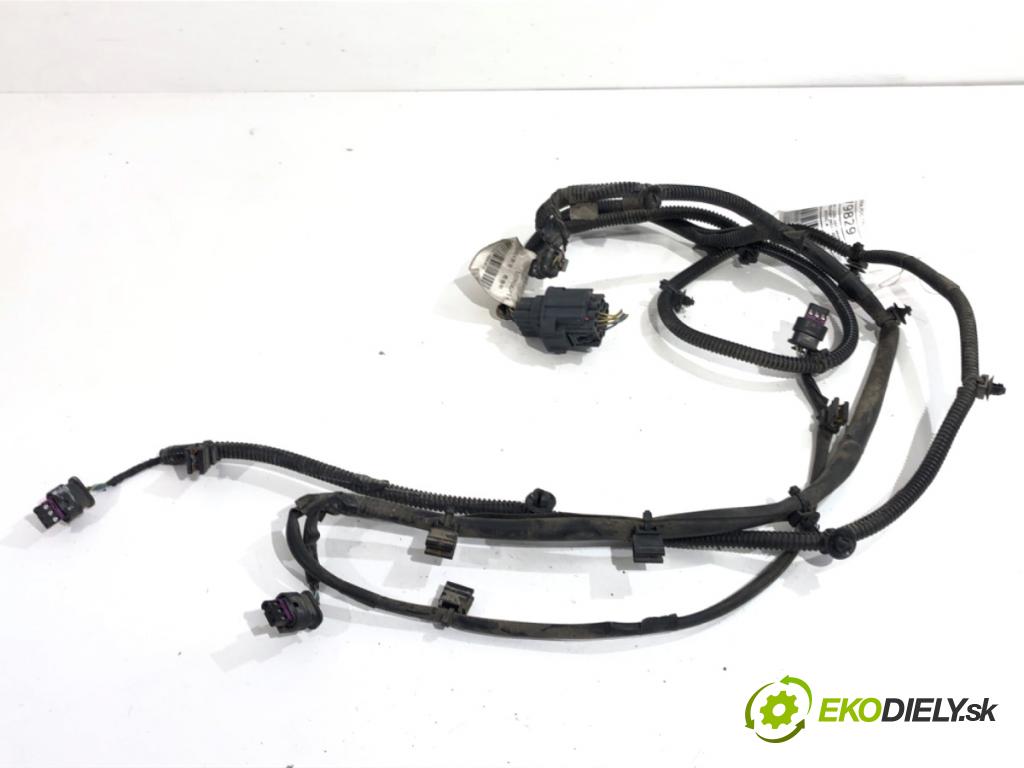 VOLVO V60 I Kombi 2014 133 kW D4 1969 káblovačka PDC zadní část 31376420