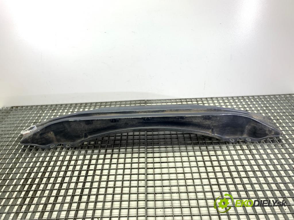 VOLVO V60 I Kombi 2014 133 kW D4 1969 výztuha nárazníka zadní část  (Zadní výztuha)