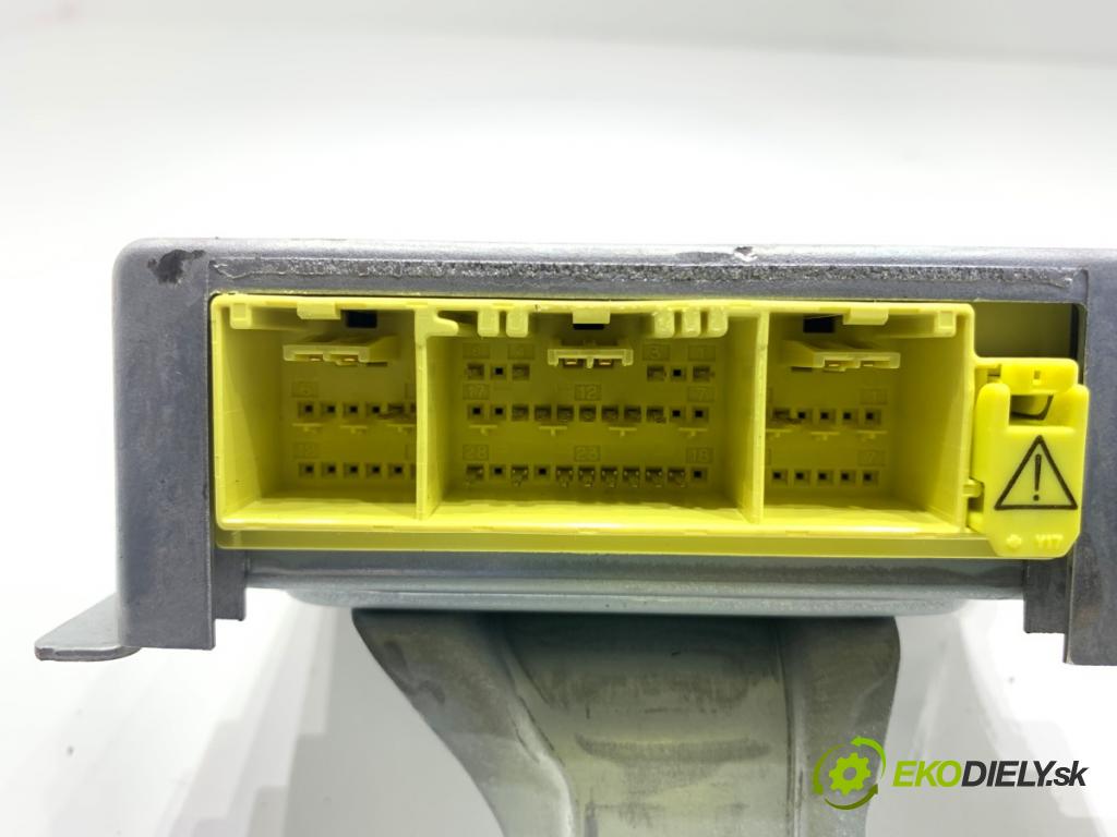 DAIHATSU CUORE VI liftback 2004 43 kW 1.0 989 senzor airbag 89170-B2040 (Snímač)