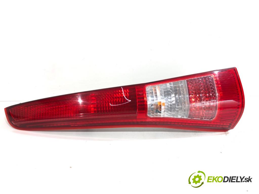 DAIHATSU CUORE VI liftback 2004 43 kW 1.0 989 Svetlo ľavy zad 