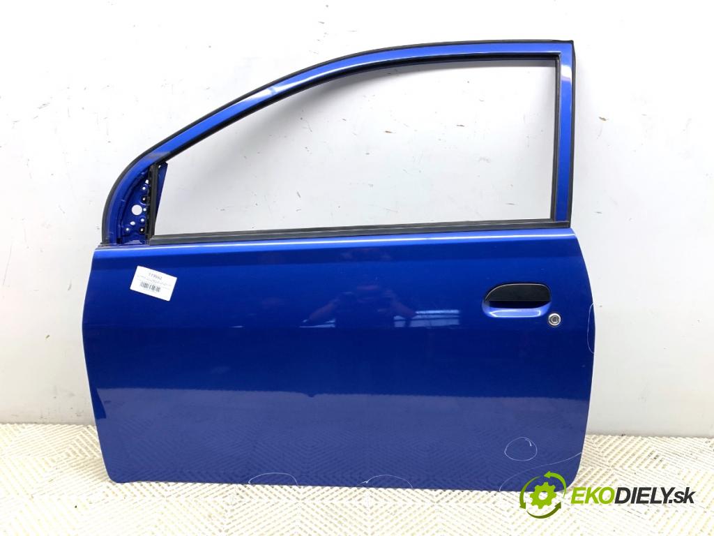 DAIHATSU CUORE VI liftback 2004 43 kW 1.0 989 Dvere ľavy predný 