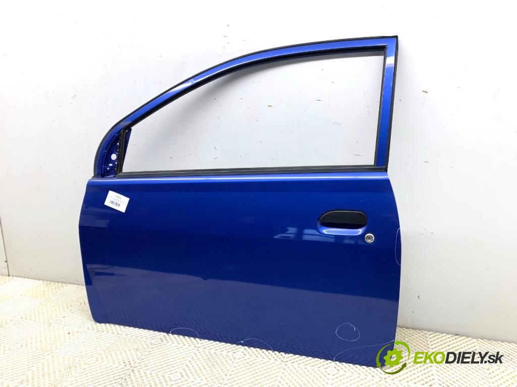 DAIHATSU CUORE VI liftback 2004 43 kW 1.0 989 Dvere ľavy predný