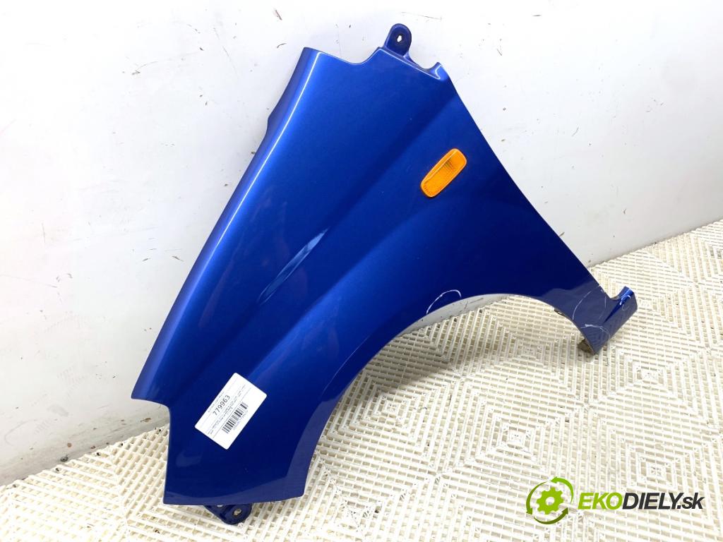 DAIHATSU CUORE VI liftback 2004 43 kW 1.0 989 Blatník ľavy predný