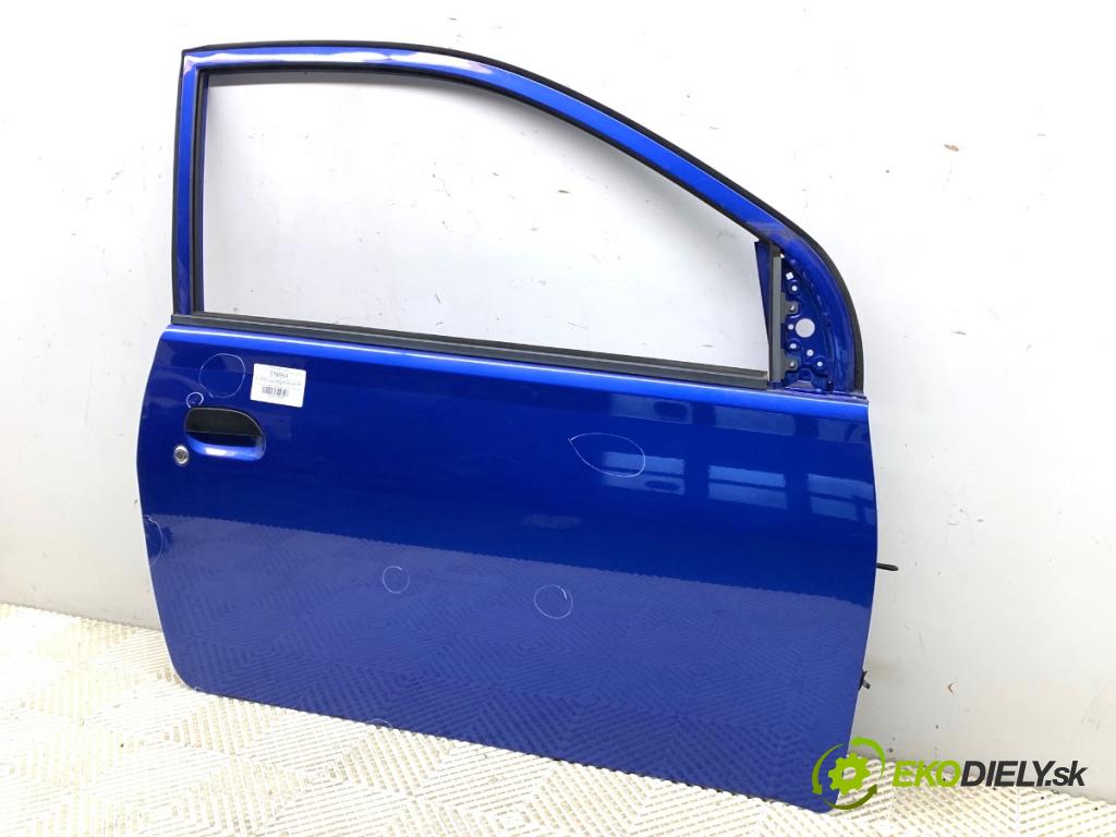 DAIHATSU CUORE VI liftback 2004 43 kW 1.0 989 Dvere pravy predný
