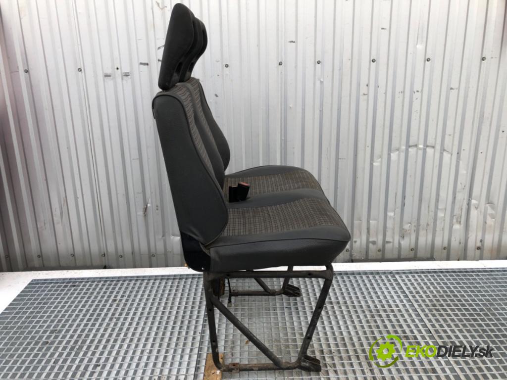 FIAT DUCATO I Platforma / podwozie 1993 70 kW 2.5 TD 2500 Sedadlo pravy predný